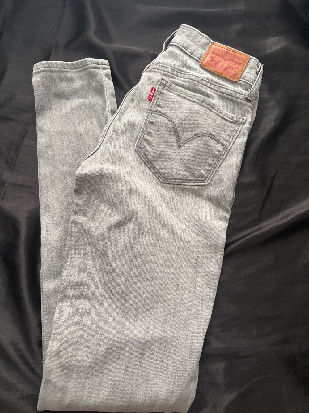 Levi’s jeans 711 skinny jeans size 24